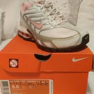 Women's Nike Shox Experience +2 Running Shoes